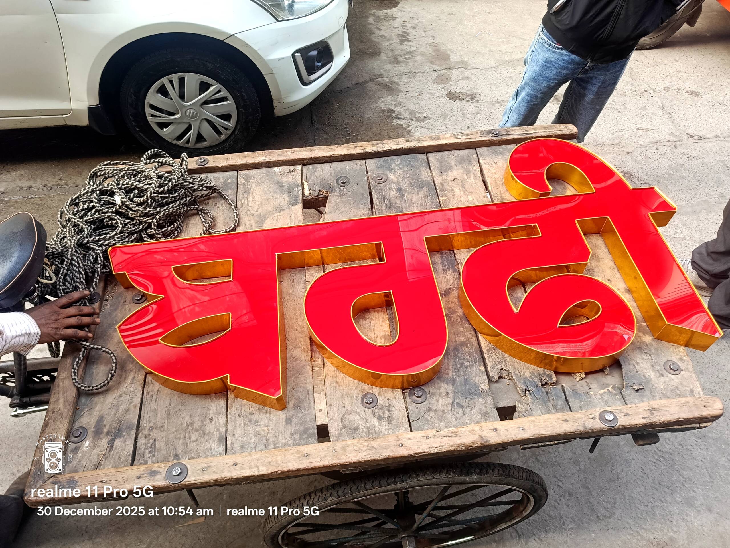 Almunium channel letter 6